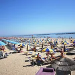Grand Azzurra Club Hotel
