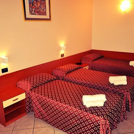 Hotell Grand Azzurra Club