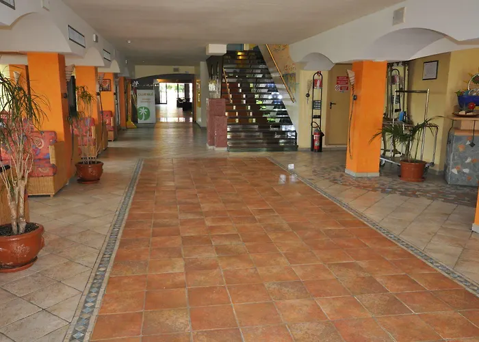 Grand Azzurra Club 3*