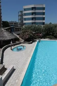 Grand Azzurra Club 丽都阿德里亚诺