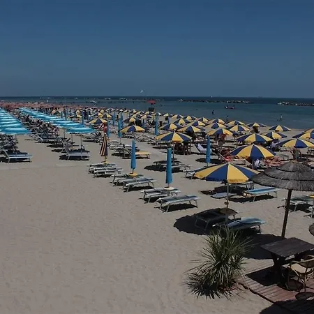 Grand Azzurra Club 3* Лидо-Адриано