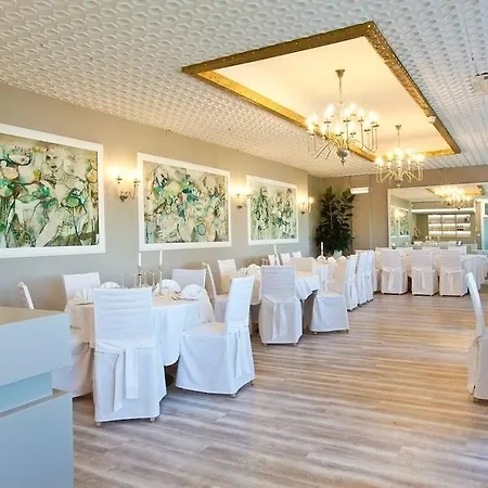 Отель Grand Azzurra Club 3*