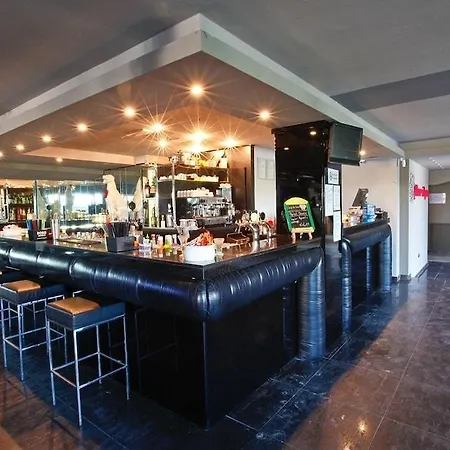 Grand Azzurra Club 3*