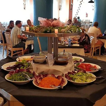 Отель Grand Azzurra Club