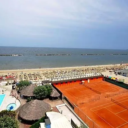 Hotel Grand Azzurra Club Lido Adriano