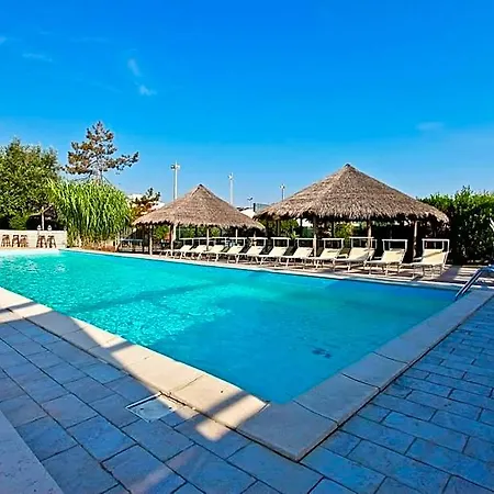 Grand Azzurra Club 3* Lido Adriano