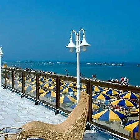 Hotel Grand Azzurra Club Lido Adriano