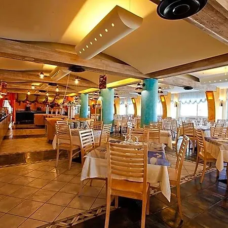 Hotel Grand Azzurra Club 3*