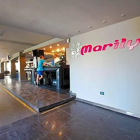 Grand Azzurra Club 3*