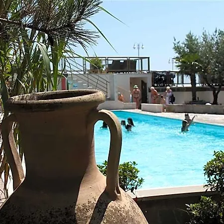 Grand Azzurra Club Lido Adriano