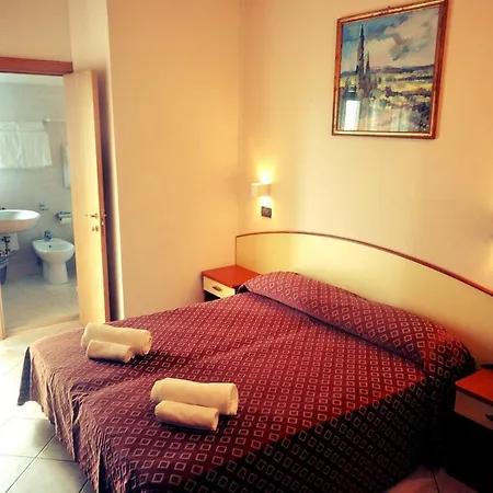 Grand Azzurra Club Ξενοδοχείο 3*