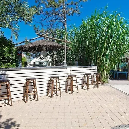 Отель Grand Azzurra Club 3*